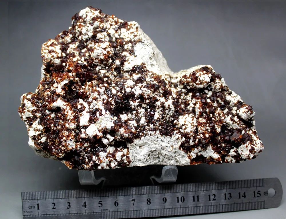 652 г натуральные гранатовые кластеры минеральные образцы камней и кристаллов целебные кристаллы кварцевые драгоценные камни
