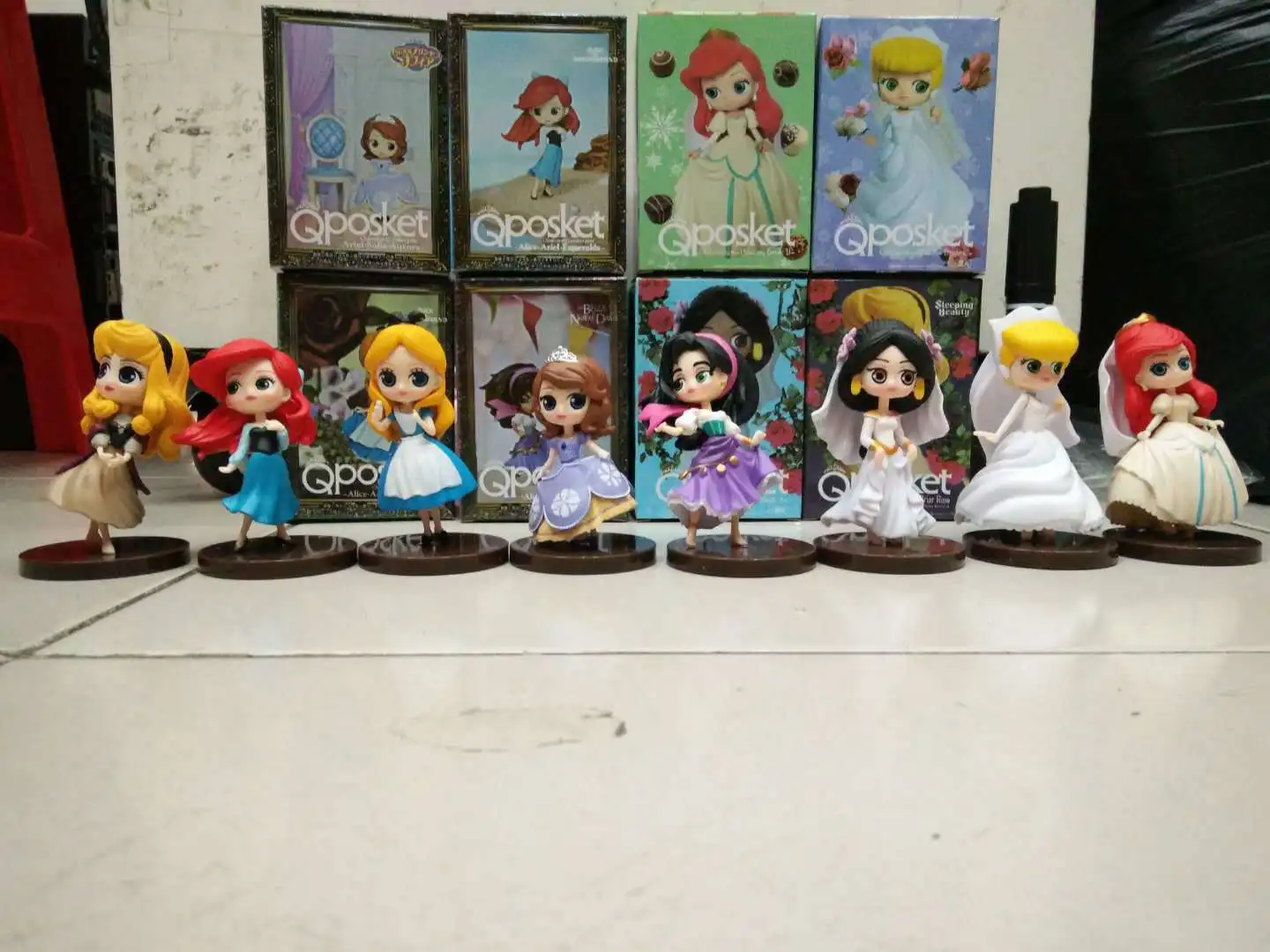 

Boxed Cute 8-Princess Belle Frog And Princess Jasmine Cinderella Mermaid Crane Machine Doll Garage Kit