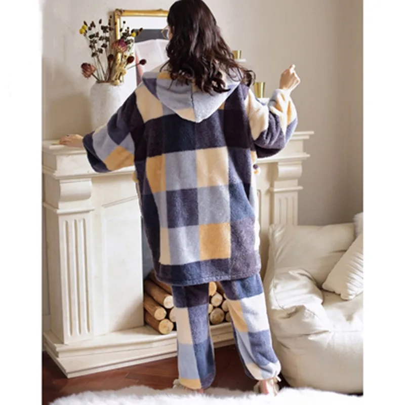 Coral velvet Pajama women's autumn and winter plush and thickened loose winter and spring and autumn household clothing set