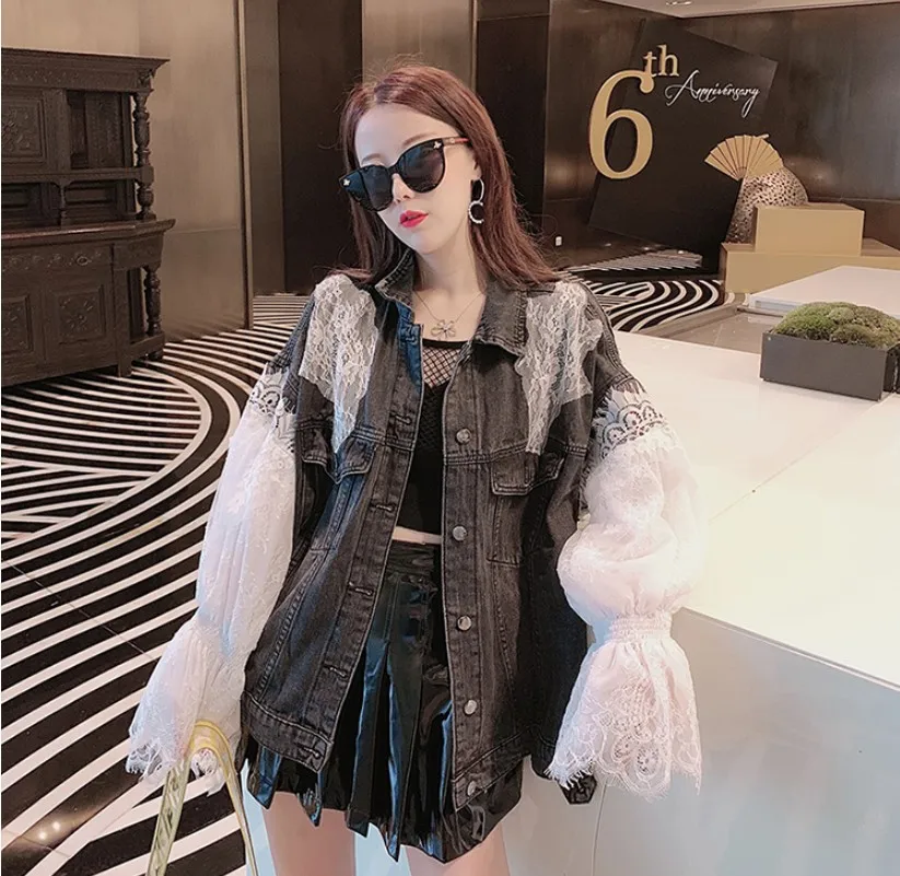 

New Autumn Fashion Lace Stitching Jean Jacket Female Flare Sleeve Casual Denim Jacket Coats Women Loose Outwear
