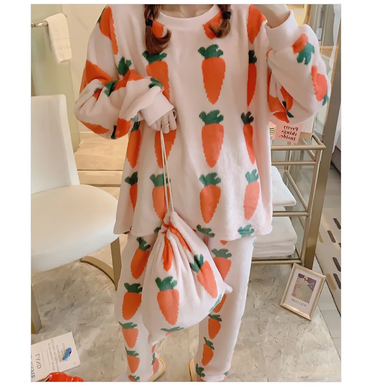 ladies pyjamas autumn/winter ladies flannel suit thickened 260g lovely girl carrot print home wear collection bag