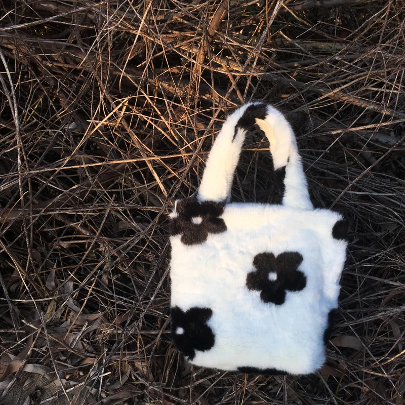 

Vintage Design Women Plush Handbags Fashion Winter Ladies Small Shoulder Bags Cute Flower Pattern Female Mini Tote Clutch Purse