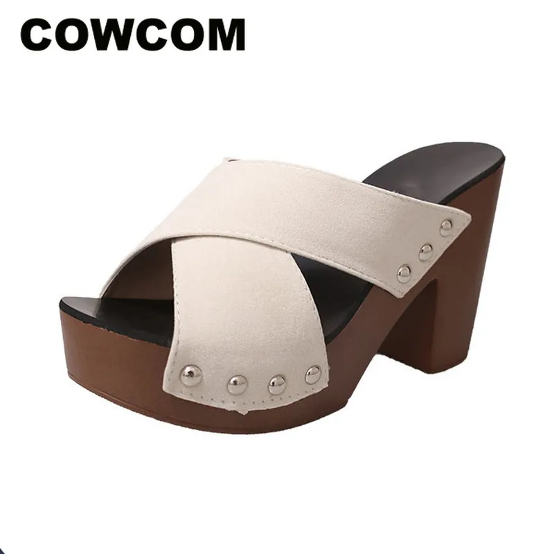 COWCOM/2019 г. Летние босоножки шлепанцы женские туфли с заклепками и ремешками на