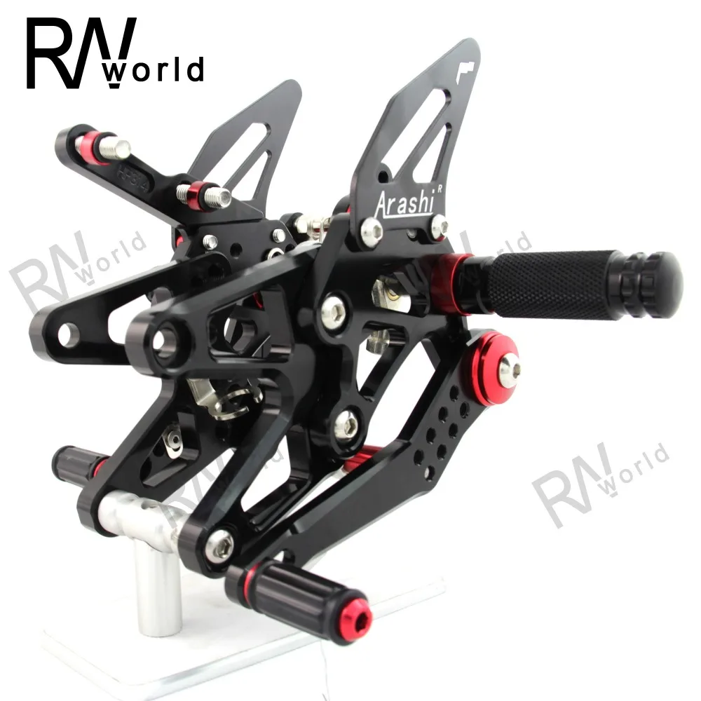 FootrestDaytona675 1321