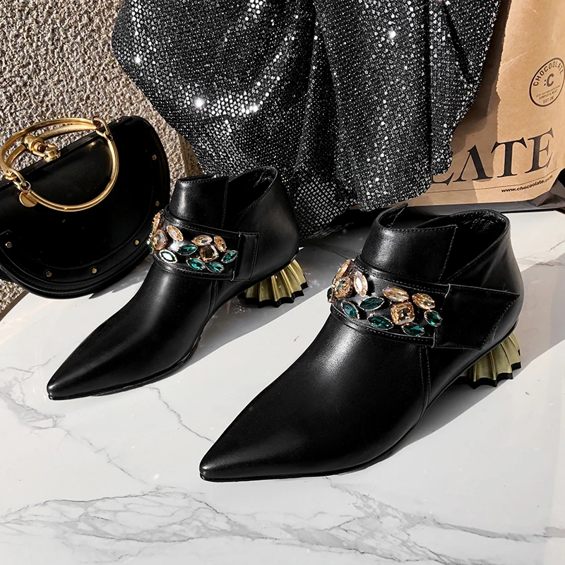 Женские туфли лодочки из натуральной кожи без застежек с пряжкой на высоком