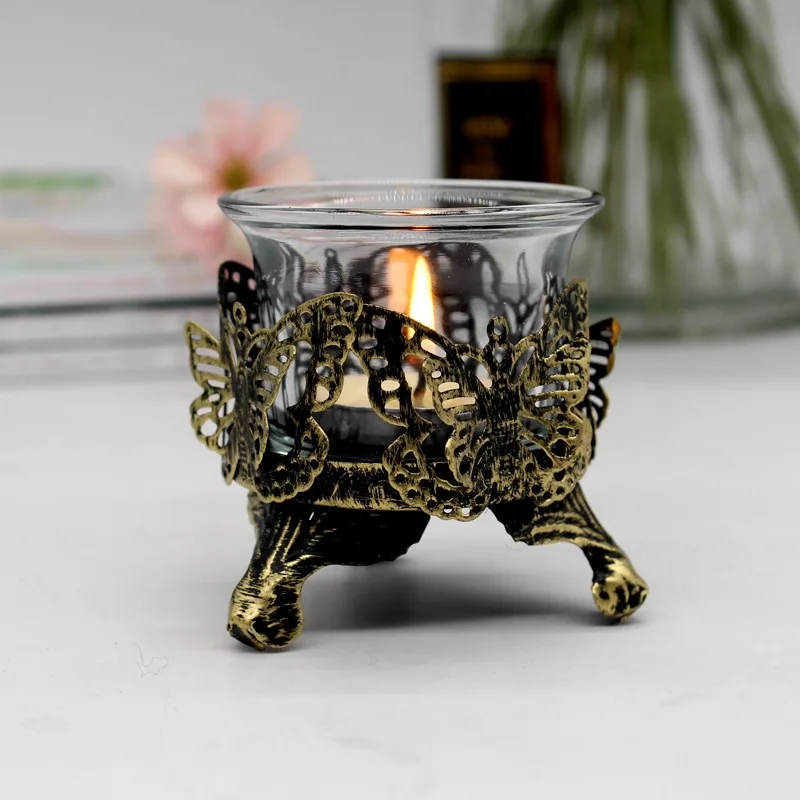 Retro Glass Candlestick Retro Varved Hollow out Candlestick Ornaments Dinner Atmosphere Decoration Candle Cup tie zhu bei