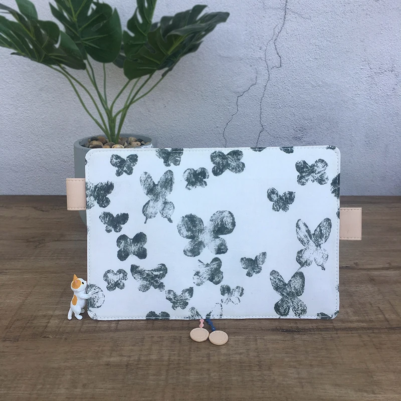 

Pure White Creative Art Fashion The Butterfly Theme Journal Cover A5/A6/Week Suit For Standard Fitted A5/A6/weekly paper book