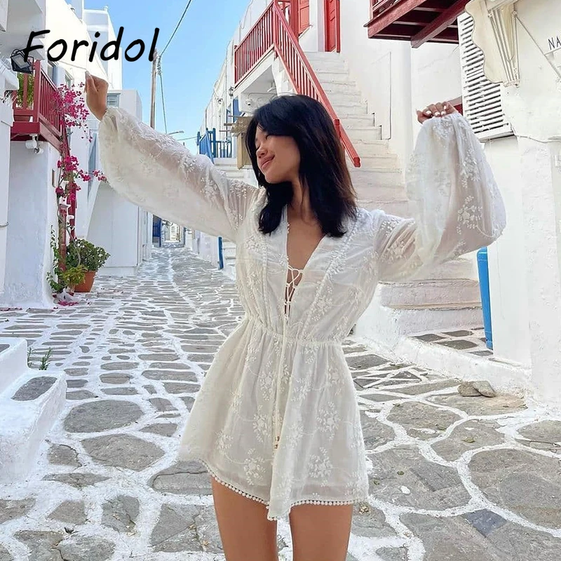 Женский комбинезон с вышивкой Foridol белый на шнуровке лето-осень прозрачный