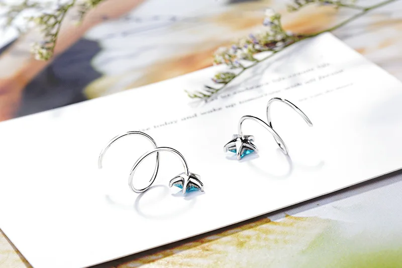 9048226799_1646359543