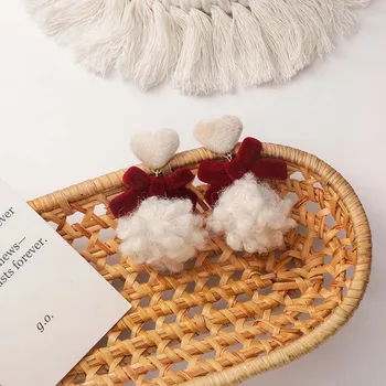 

2021 Lamb Hair Pompom Earrings Pom Pom Ball Red Bowknot Dangle Earring Plush Drop Harajuku Women Jewelry Accessories