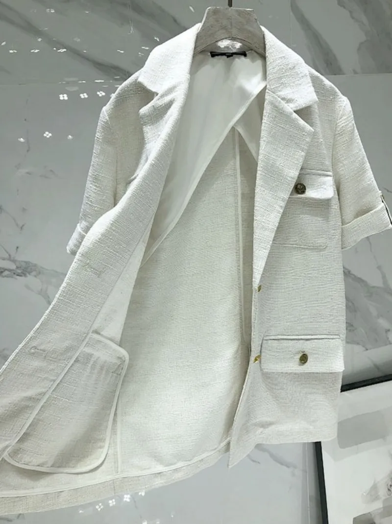 conew_11202039114_12825571_conew1