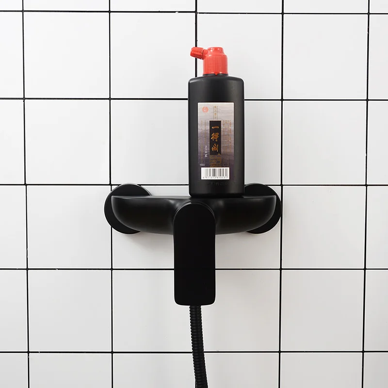 Bad Schwarz Dusche Wasserhahn Wand Montiert Einzigen Weg Hand Halten Dusche Set Messing Bad Wasser Mischbatterie Ware Bad Schwarz Dusche Wasserhahn Wand Montiert Einzigen Weg Hand Halten Dusche Set Messing Bad Wasser Mischbatterie Ware
