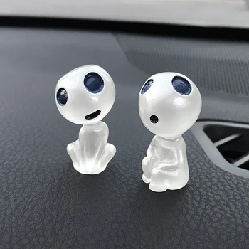 

2pcs/Set Car Decoration Toys Mini Alien Dolls Luminous Spirit Elf Resin Auto Interior Dashboard Ornament Accessories Trim Gifts