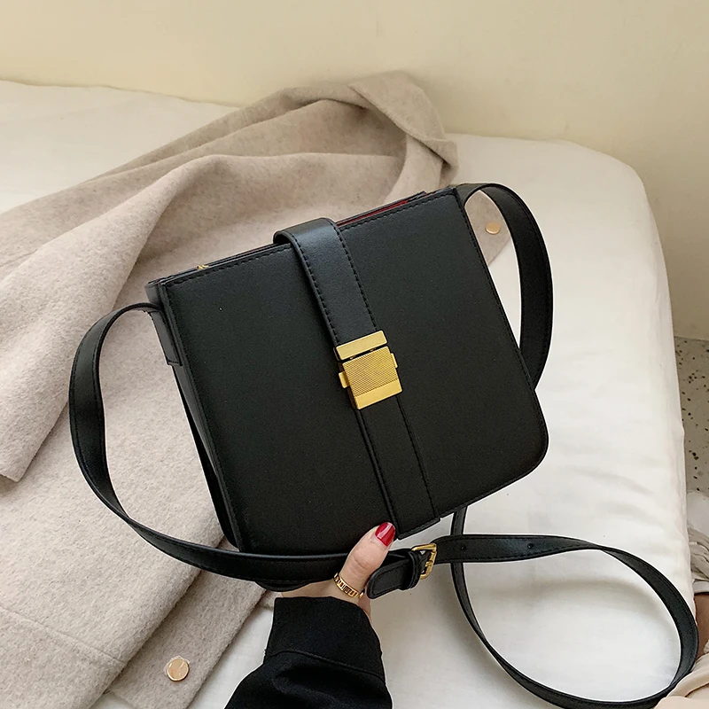 

British Fashion Simple Small Square Bag Women's Designer Handbag 2019 High-quality PU Leather Mobile Phone Shoulder bags