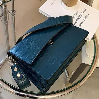 

Crocodile pattern Square Crossbody bag 2020 New Quality PU Leather Women's Designer Handbag High capacity Shoulder Messenger Bag