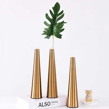 

Nordic Vase For Wedding Decoration Living Room Decoration Flower Vase Vases for Flowers Gold Vase Home Decor Tabletop Metal Vase