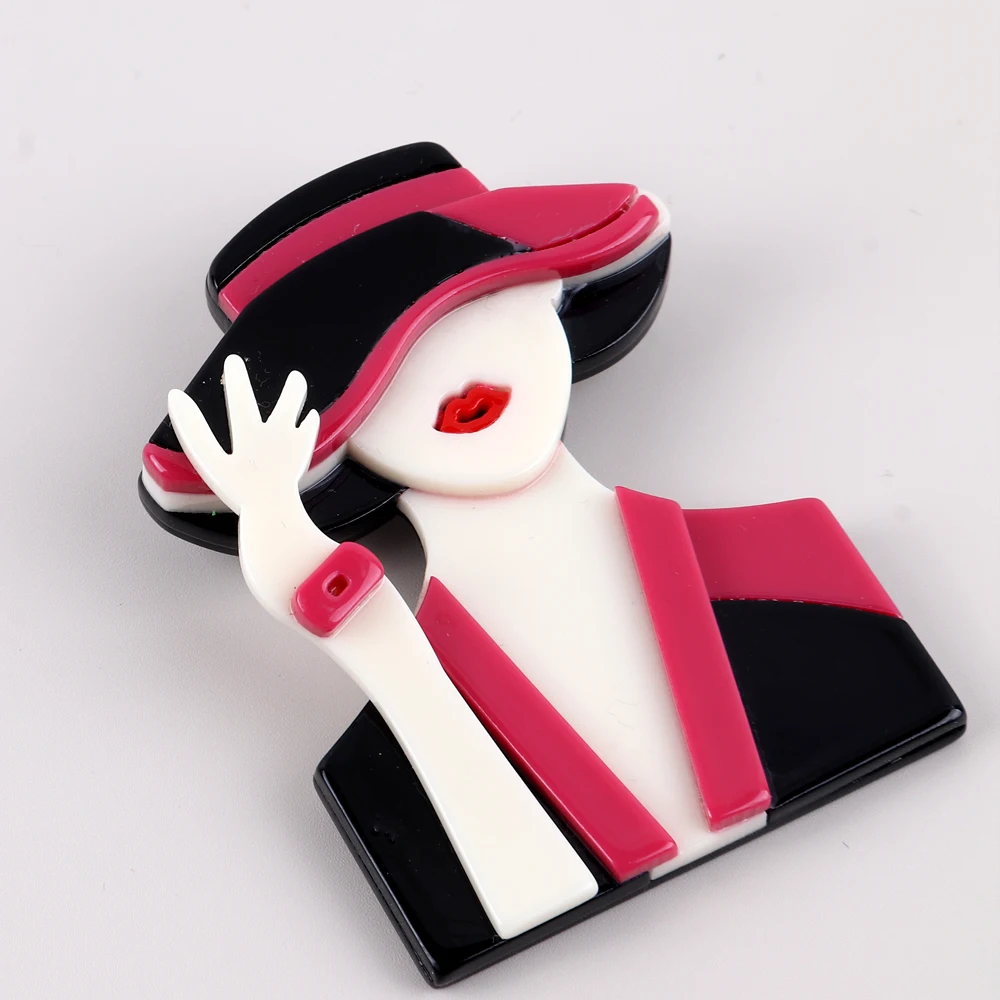 Fashion Creative Elegant Black Pink Suit Lady Brooch Pins For Women Girls Acrylic Brooches Badges Lapel Pins Cool Party Jewelry