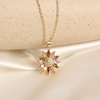 2020 Korean New Design Fashion Jewelry Exquisite Copper Inlay Zircon Color Daisy Pendant Elegant Female Clavicle Necklace