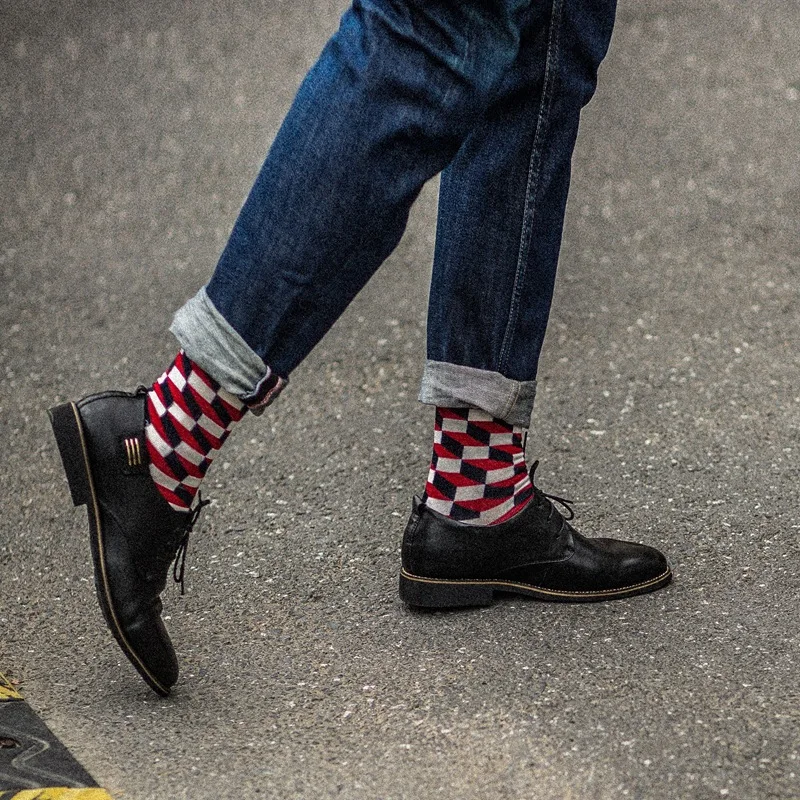 New European and American tide socks pure cotton plaid men's tide socks leisure breathable happy socks hot sales
