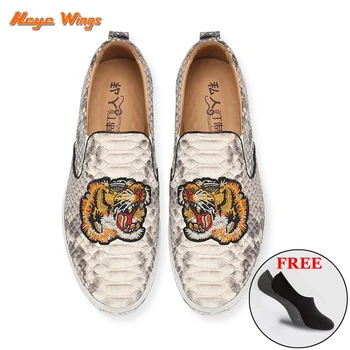 

Fashion embroidery pattern Python skin Quality Handmade Leisure Shoes for men bespoke Light luxury sneakers Flat sport shoes
