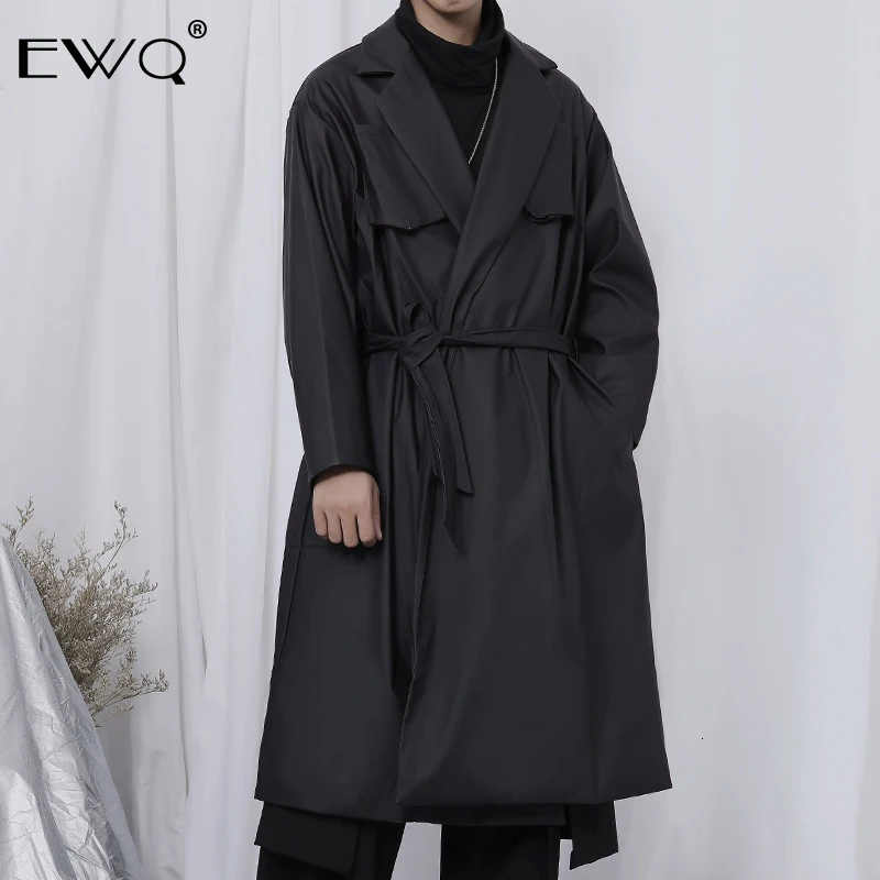 EWQ/ Весенняя новинка, Мужская ветровка выше колена, красивый кардиган, Бандажное пальто, свободный тонкий черный длинный мужской Тренч из искусственной кожи 9Y25101