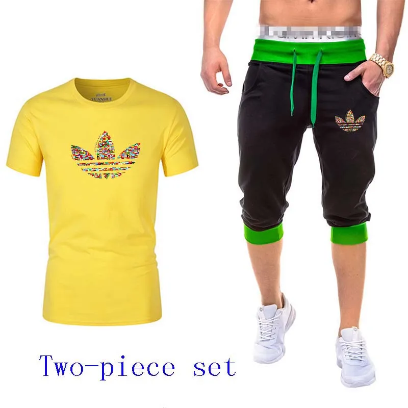 2019 new men's sports suit fashion men's short-sleeved T-shirt suit sports personality printing T-shirt + shorts cotton casual 2019 new men's sports suit fashion men's short-sleeved T-shirt suit sports personality printing T-shirt + shorts cotton casual