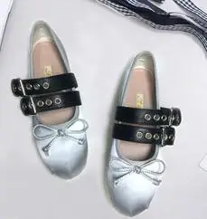silver BONJEAN/Модные балетки на плоской платформе; женская обувь с круглым носком и бантом-бабочкой; Повседневная атласная обувь на шнуровке; Цвет черный, белый - Цвет: silver