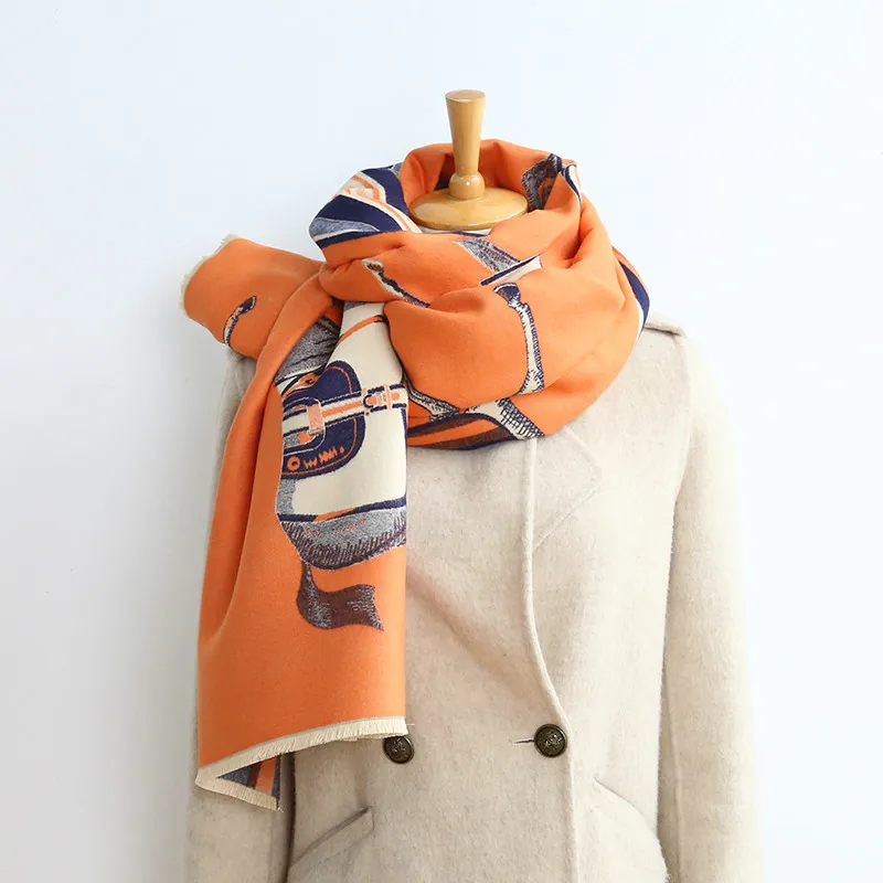 

Luxury Brand Winter Double Sided Scarf Women Cashmere Warm Pashmina Foulard Lady Luxury Horse Scarves Thick Soft Shawls Wraps