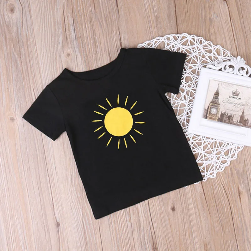 1Pc You Are My Sunshine Family Matching Shirt Mother Daughter Father Son Kids T-shirt Tops Rompe Outfits Casual Family Tshirt 3