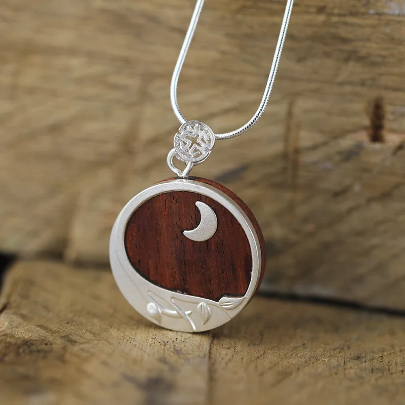 Uglyless сегодня Moon is Beautiful Wind is Tender LOVE Story, хорошее ювелирное изделие для женщин, серебро 925, подвеска в виде лунного листа, деревянное ожерелье P863