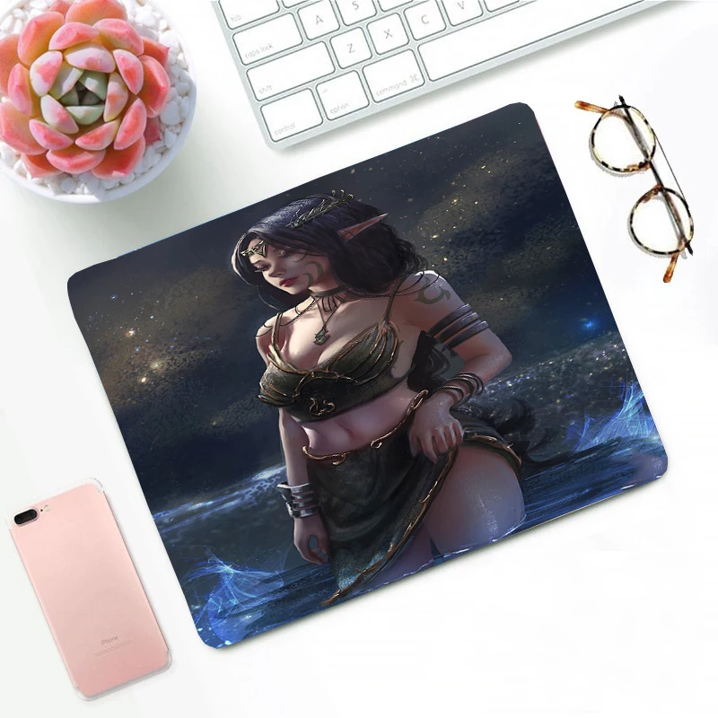 

MRGLZY Creative Mini Cartoon Notebook Computer Pads Portable Cute Literary Energetic Girl Small Mouse Pad Customization