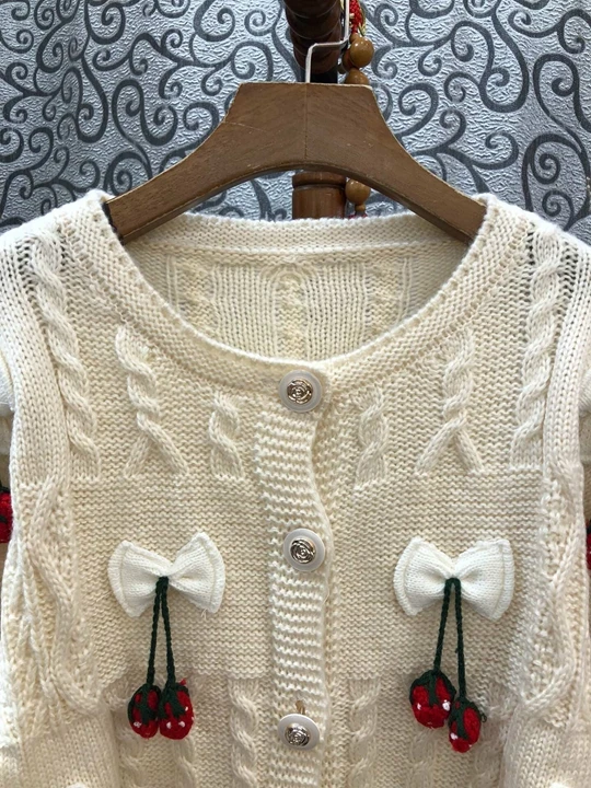 Early autumn new women bow bow small cherry pattern knitted long sleeve sweater knitted shirt 902