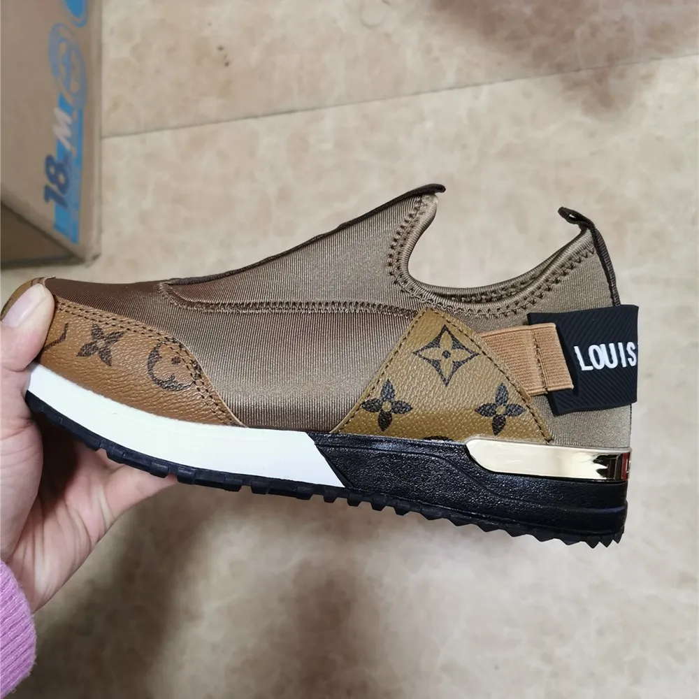 

2020 Spring Autumn New Designers Women Sneakers Slip On Loafers Brown Pattern Print Ladies Casual Shoes Plus Size 41 tenis femin