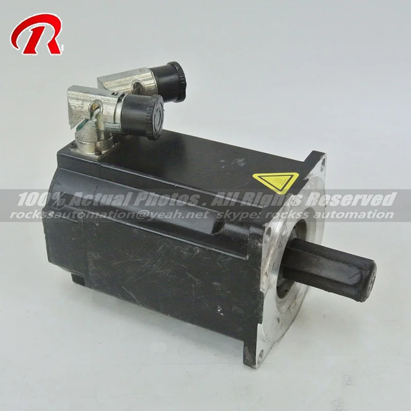 

Used in Good Condition AKM52G-ANCNEJ00 With Free DHL / EMS