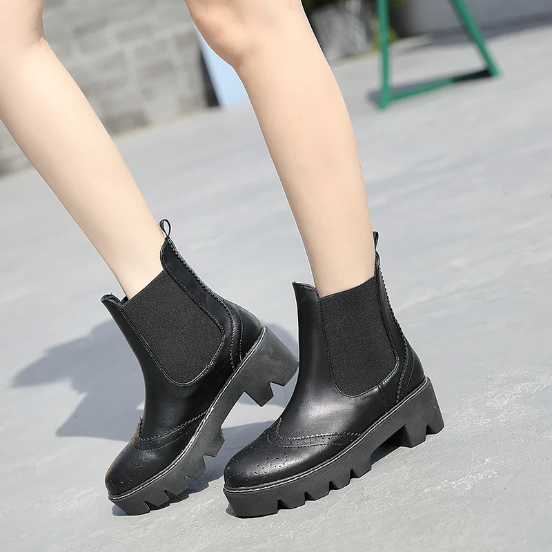

Women Chunky Heel Ankle Boots Woman Shoes Autumn Brand Designer Chelsea Boots Female Platform Boots Lasdies Fashion Black YMB336