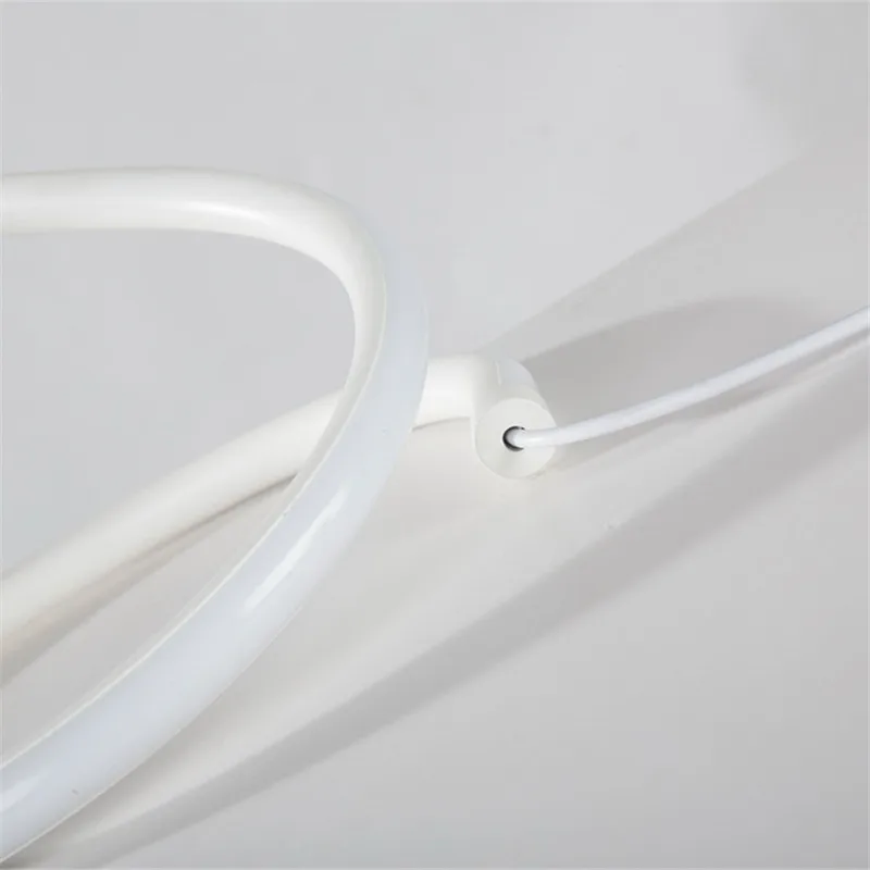 10507405733_744833506