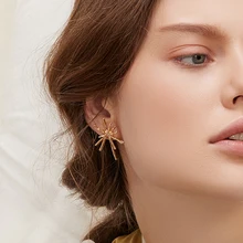 Yhpup, трендовые золотые очаровательные серьги-гвоздики из цинкового сплава, простые милые серьги с необычными звездами, женские серьги