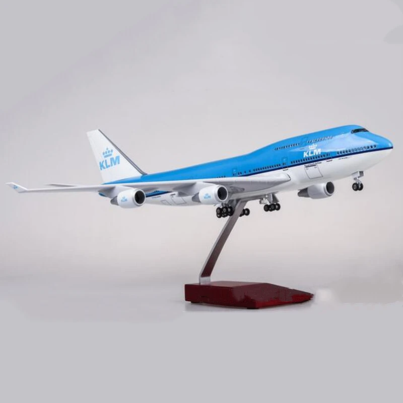diecast boeing 747