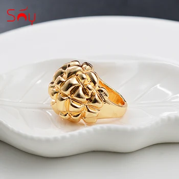 

Sunny Jewelry Big Ring 2020 New Design High Quality Copper Ring Jewelry For Women Bridal Ring For Stereoscopic Classic Party