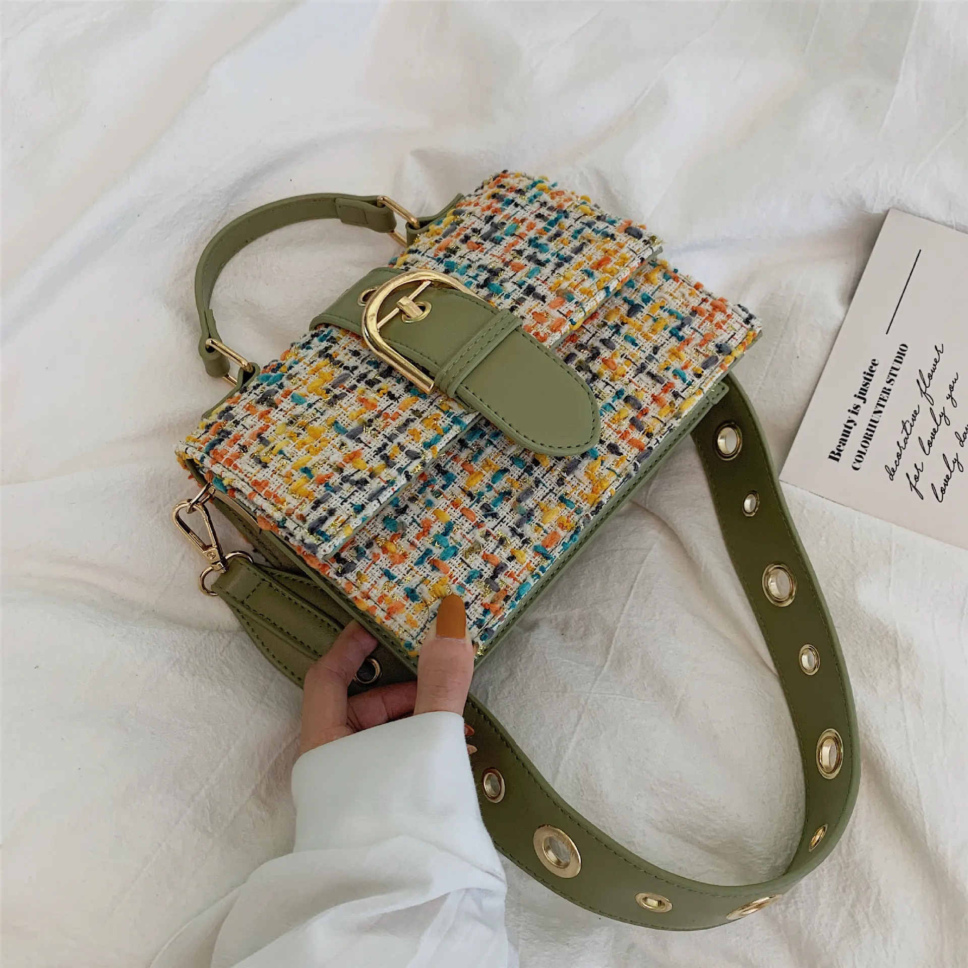 

Fashion Colorful Plaid Wool Messenger Bags Women Multipurpose Hollow Out Wide Shoulder Strap Flap Lady Casual Chain Shoulder Bag