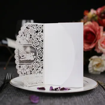 

20pcs/set Wedding Invitation Cards Pearl Paper Laser Cut Hollow Bride Patte Pearls Wedding Invitation Card