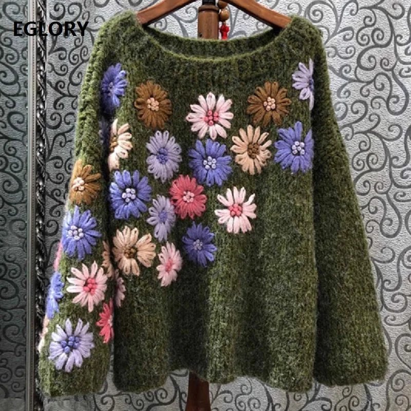 

High Quality Sweaters 2019 Autumn Winter Warm Knitwear Women Flower Embroidery Long Sleeve Green Jumpers Casual Loose Tops Femme