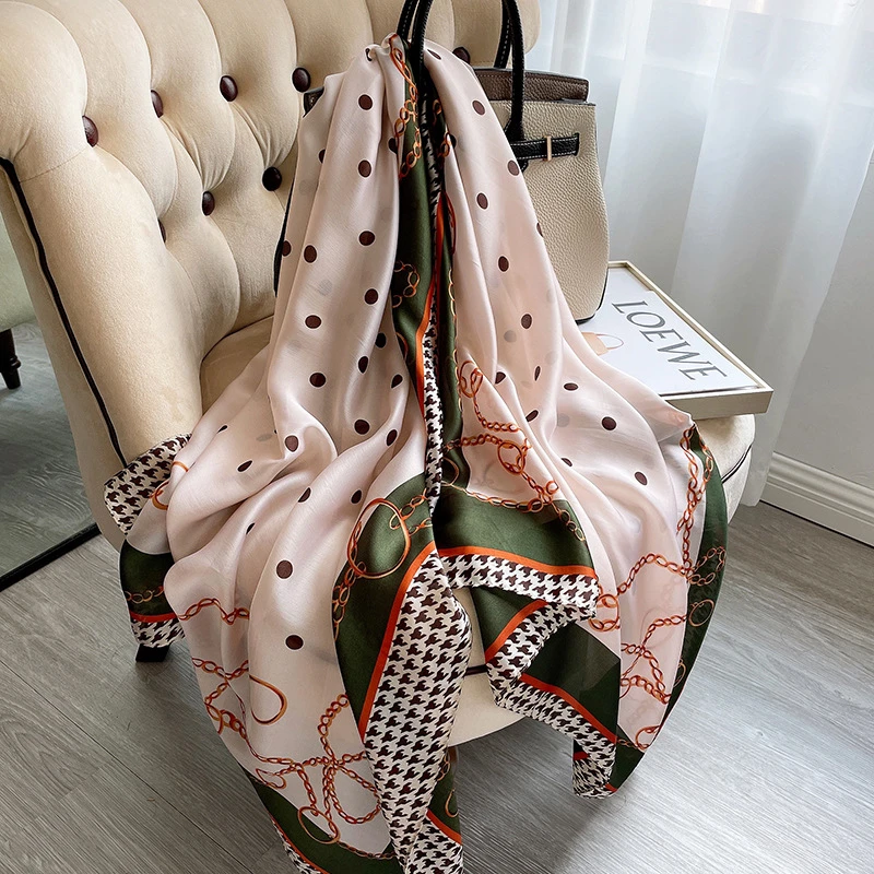 Écharpe Femme Florale élégante - 100% Viscose, Franges, Quatre Saisons - Idéale Cadeau Noël