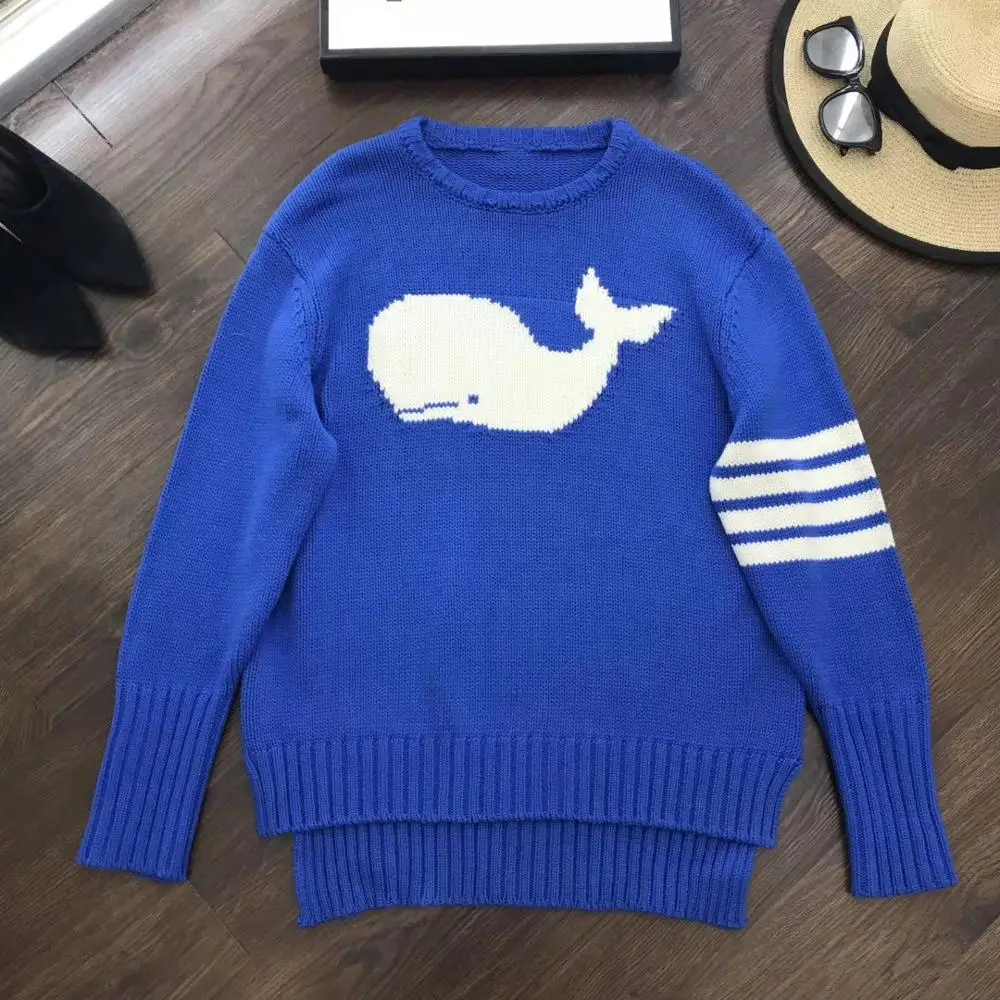 

19 autumn and winter new fashion whale pattern knitted sweater with the same Pullover and round collar for men and women