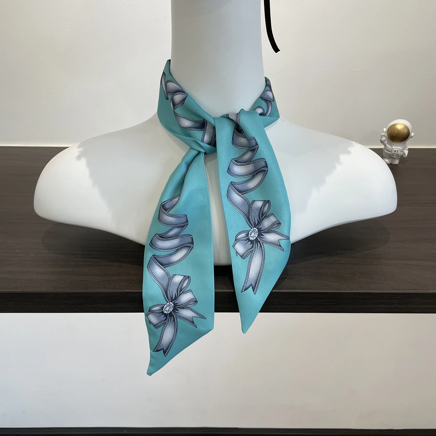 

Tiffn Designer Hair Scarf Handkerchief Twill Silk scarf Women's Bandana scarf women luxury Headscarf Silk Scarves Fashion hijab