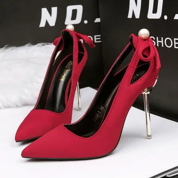 

2020 Luxury Fashion Designers High Heels Pumps Shoes Bow Hollow Out Flock Pointed Toe Womens Shoes