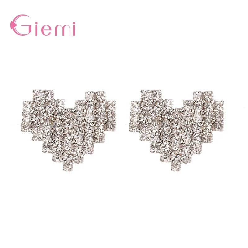 

Luxury White AAA Cubic Zirconia Stud Earrings Fashion Small Heart Earrings For Women Vintage Wedding Jewelry Femmal