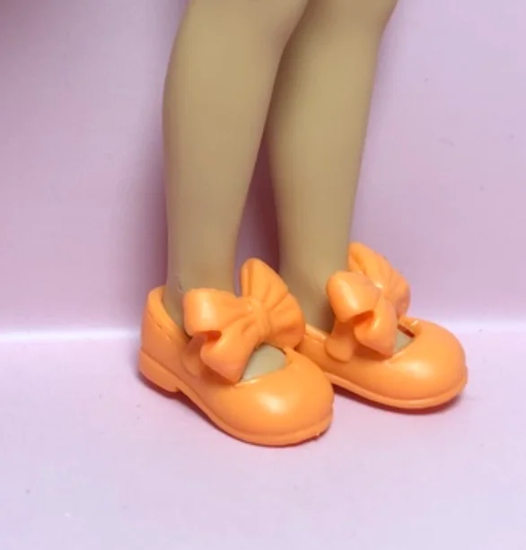 15 стилей обуви на выбор, аксессуары, игрушечная обувь, подарки для BB sister little kally doll A186 - Цвет: a pair of shoes