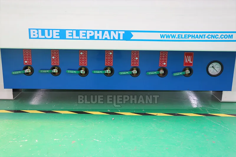 零部件(800x533)_2