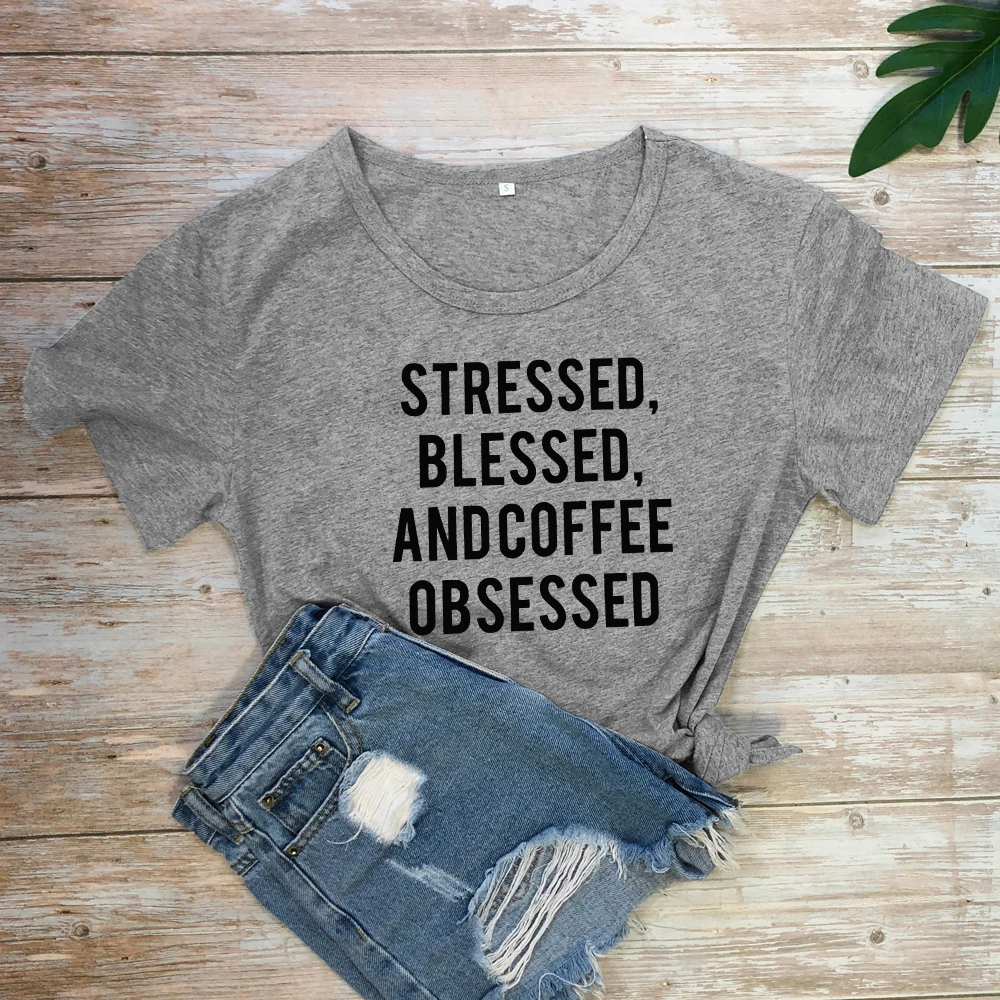 Модная футболка с надписью "STRESSED BLESSED AND COFFEE", женские топы, футболки унисекс, одежда tumblr, хлопковая футболка, футболка, пуловер - Цвет: dark gray-black text